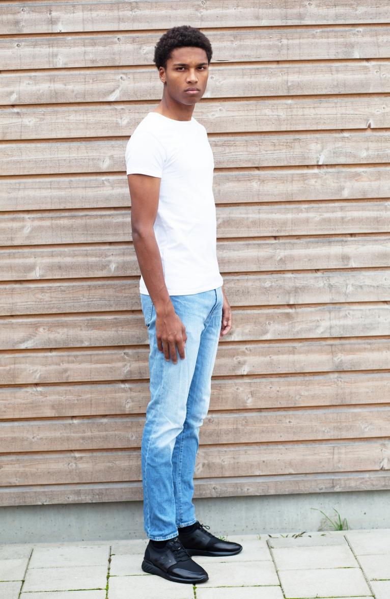 model-Bryan-3341